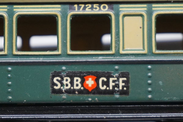 Märklin Schweizer Personenwagen blaugrün 1725 Spur 0 17250, sehr schöner Zustand